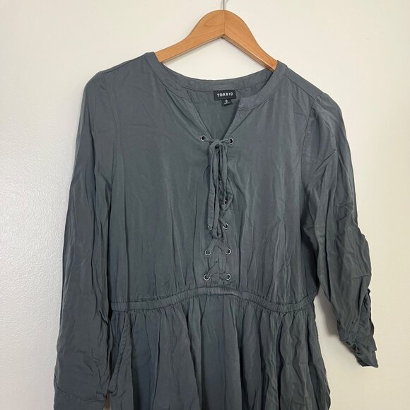 Torrid Mini Challis Lace Up Long Sleeve Shirt Dress Grey Women’s Size 0 / L - Picture 3 of 11